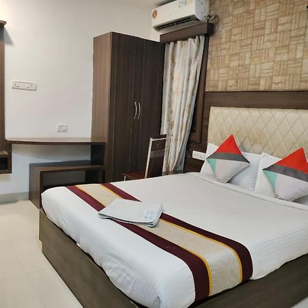 Hotel Khaleej Residency Near U S Embassy Chennai Zewnętrze zdjęcie